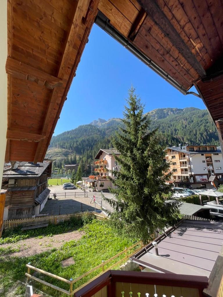 Casa Cesarina By Ama Val Di Fassa Apartman Canazei Kültér fotó